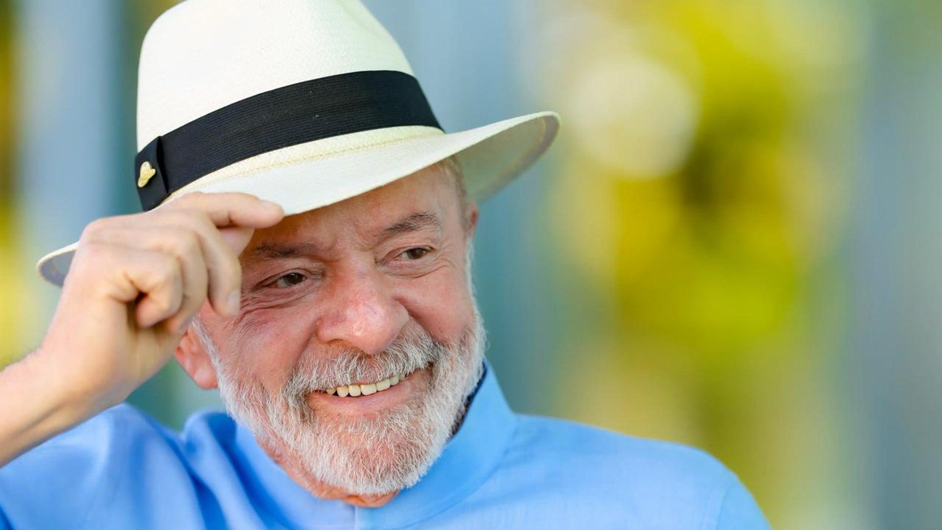 Lula Vows to Regulate Social Media Giants